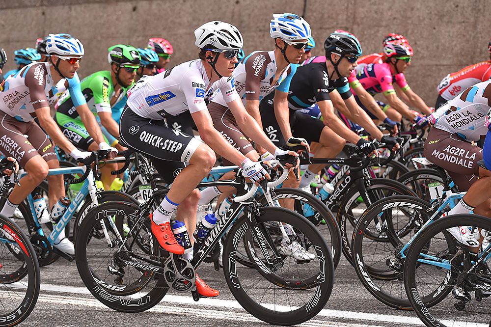 Bob Jungels (Etixx) in the white young rider's jersey
