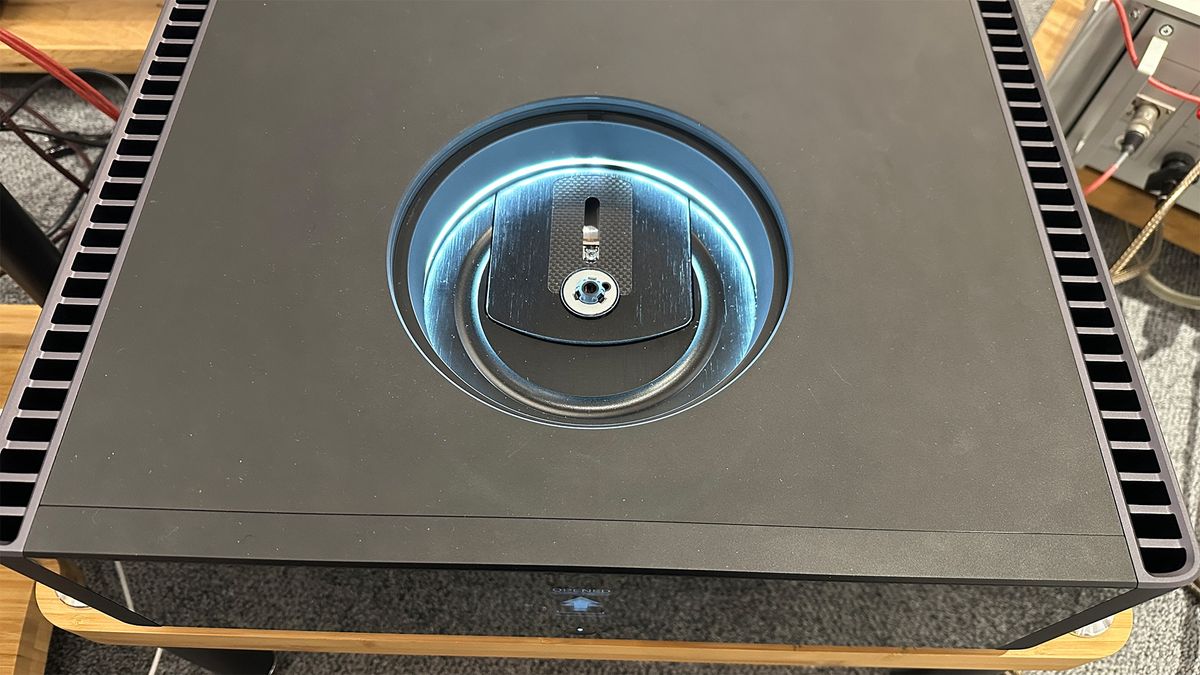 Rotel Michi Q5 CD player