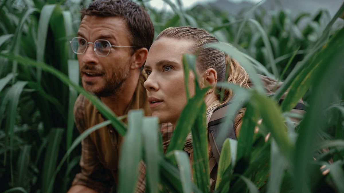 Scarlett Johansson’s Jurassic World Debuts Official Title, First Images, And Plot Details, And I’m Floored By Where The Story’s Going Next