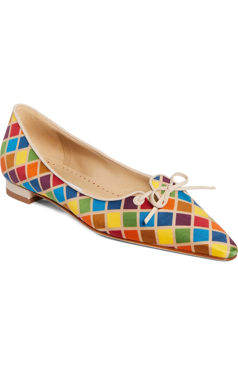 Esmaa Flat