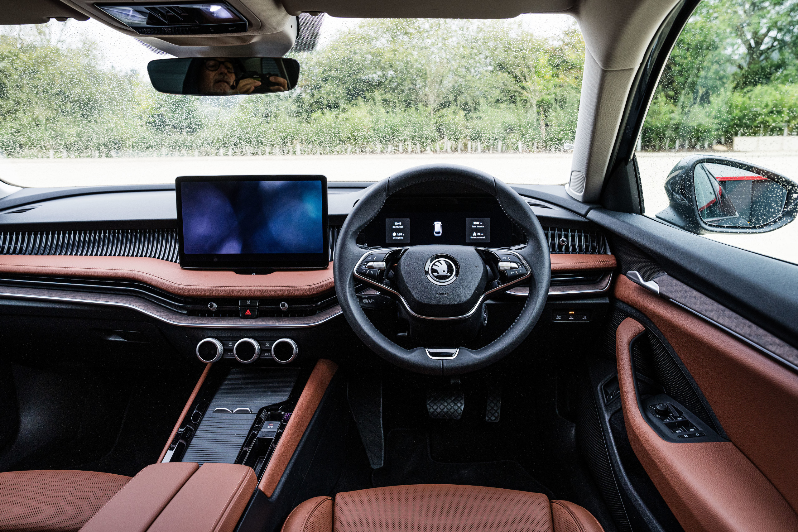Inside the Škoda Superb Mk4 estate