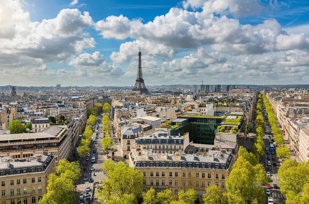 Paris skyline