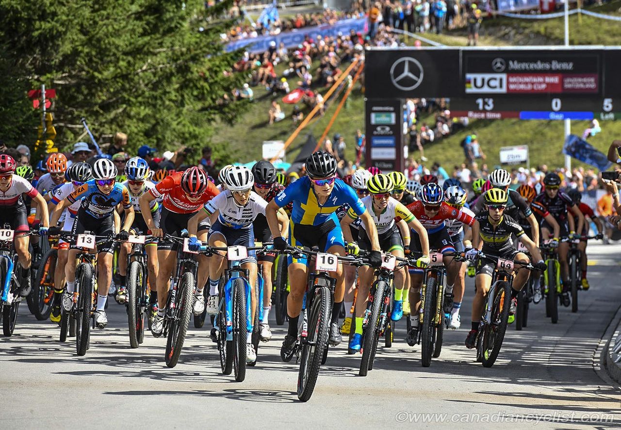 Jenny Rissveds (Team 31) gets the holeshot at the start of the women's 5 lap race