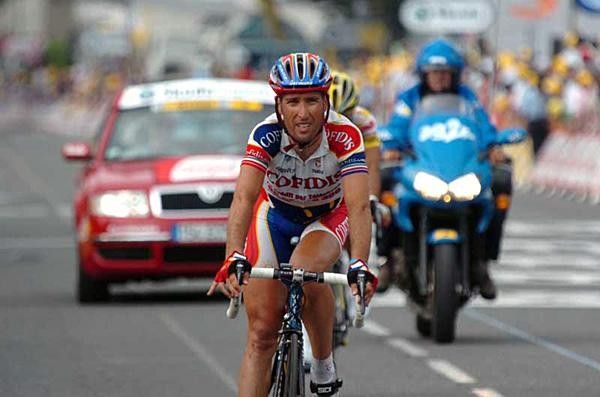 Christian Moreni (Cofidis) finishes