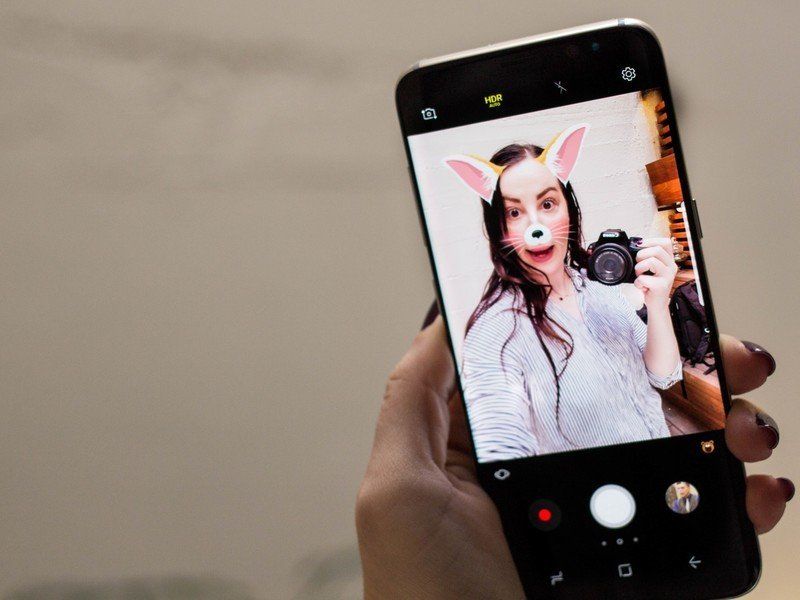 Snapchat features.