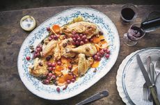 Chicken with grapes, olives & sage