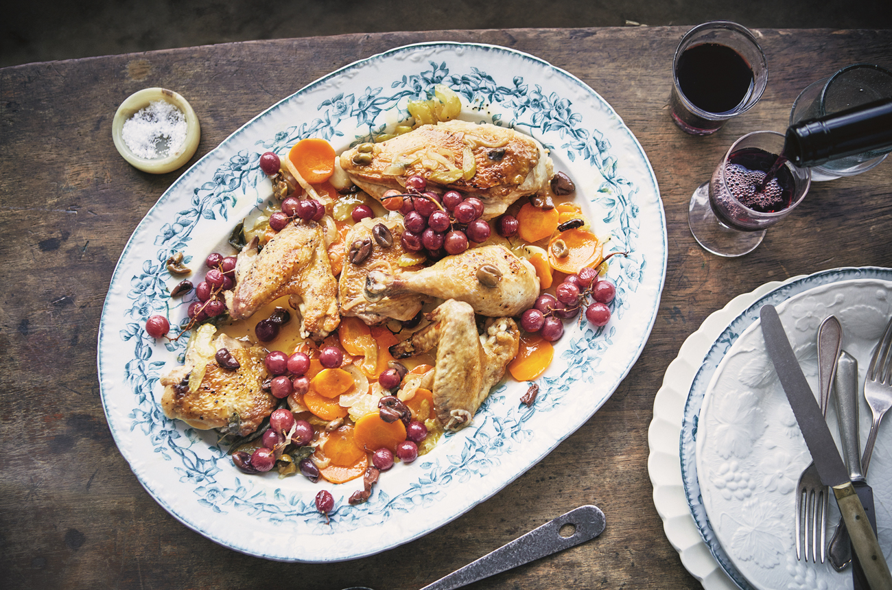 Chicken with grapes, olives &amp; sage
