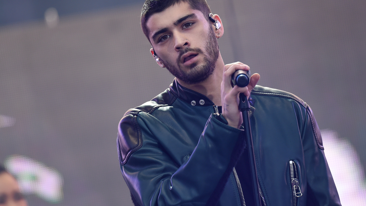 Singer Zayn Malik performs at 102.7 KIIS FM&#039;s Wango Tango 2016 at StubHub Center on May 14, 2016 in Carson, California.