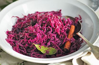 how to cook red cabbage