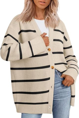 Lillusory Women Oversized Cardigan Sweater Fall Outfits Cloth Fashion V Neck Knit Button Front Casual Trendy Tops Khaki Medium