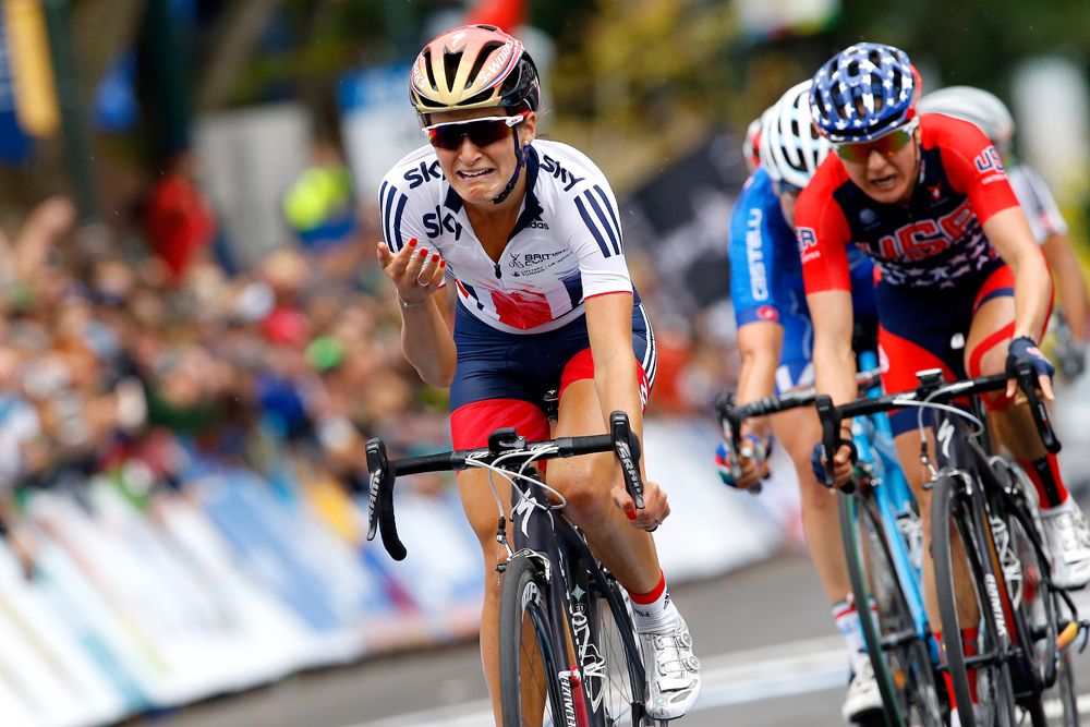 Elizabeth Armitstead (Great Britain) wins the Worlds road race in Richmond