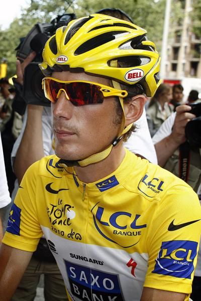 Andy Schleck (Saxo Bank) starts his first stage in the yellow jersey.