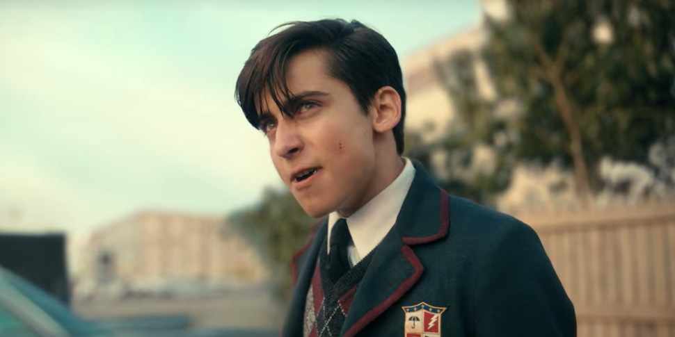 How The Umbrella Academy's Aidan Gallagher Made Five's Paradox ...