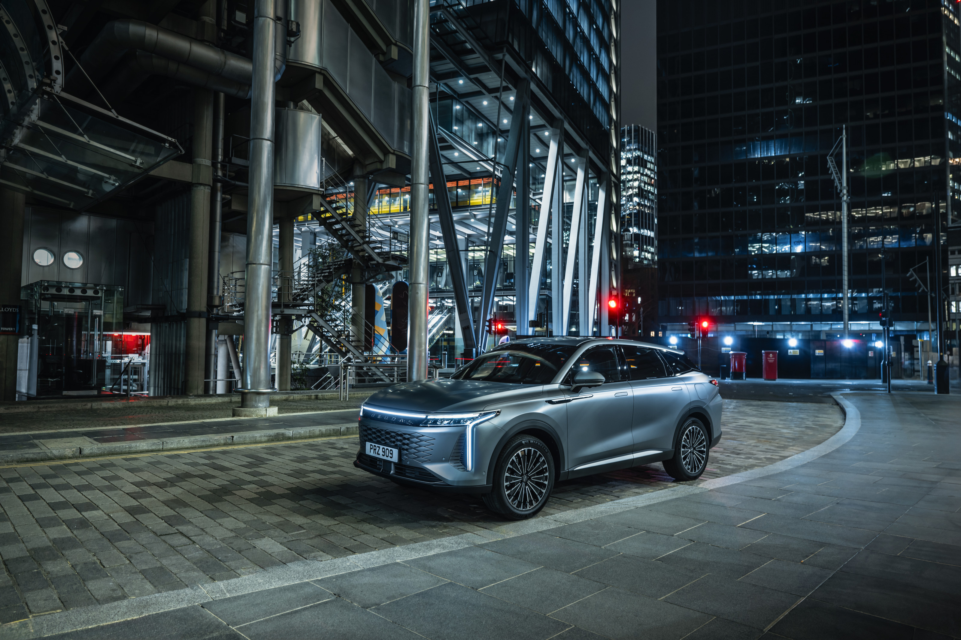 The new Omoda 9 super hybrid SUV