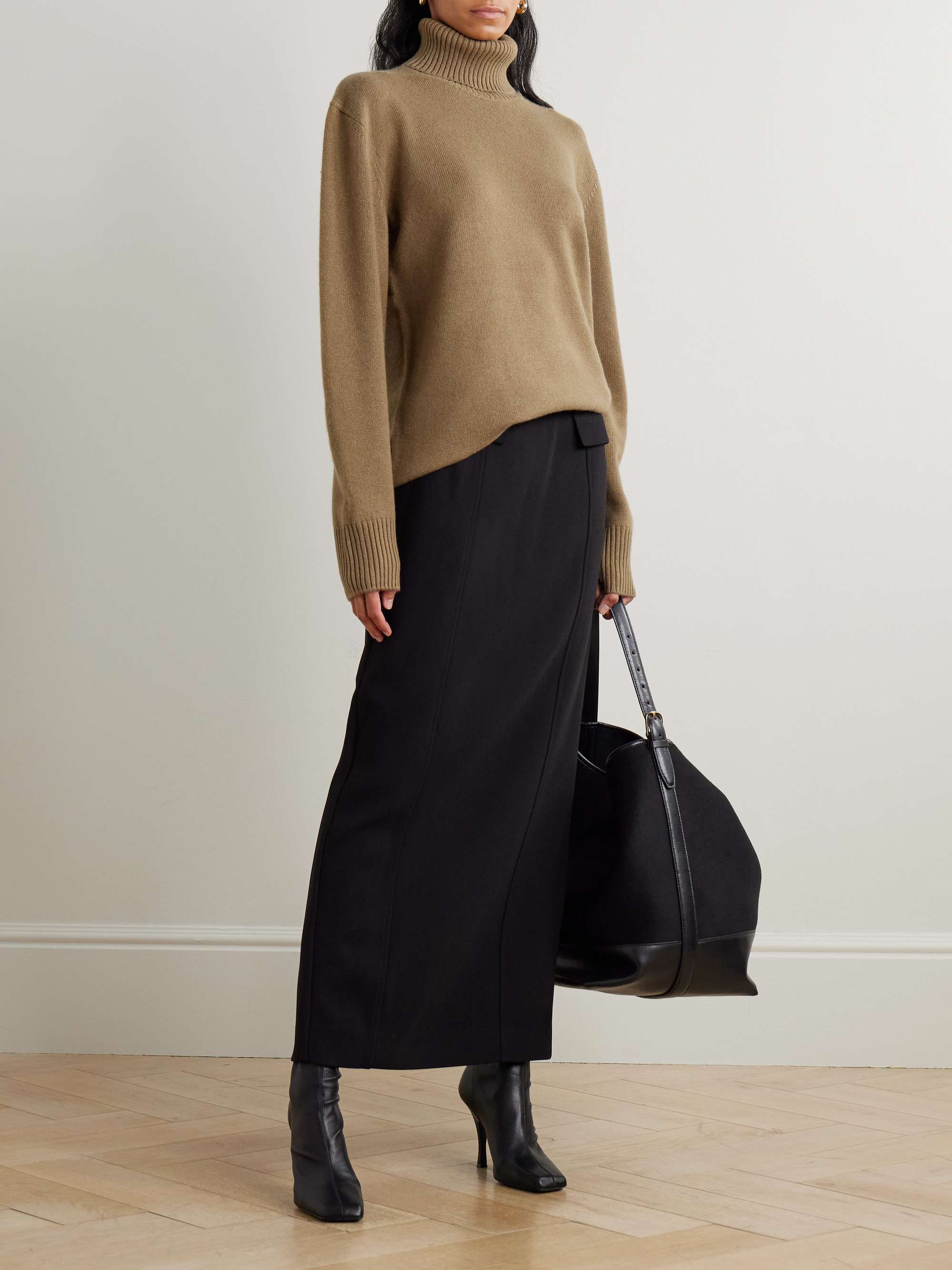 TOTEME Cashmere Turtleneck Sweater