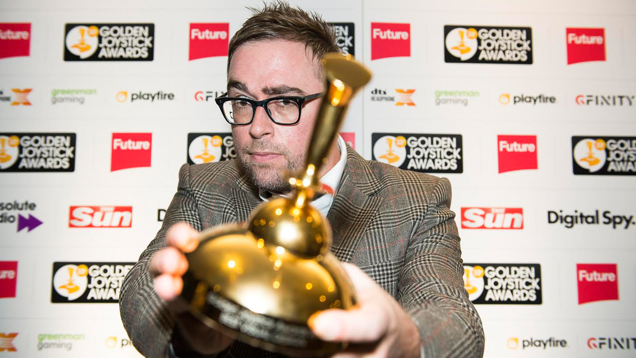 Kcas gold. Golden Joystick Awards. Золотой джойстик награда. Golden Joystick Awards 2013. Главные дизайнерские премии.