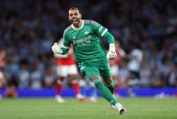 David Raya of Arsenal celebrates