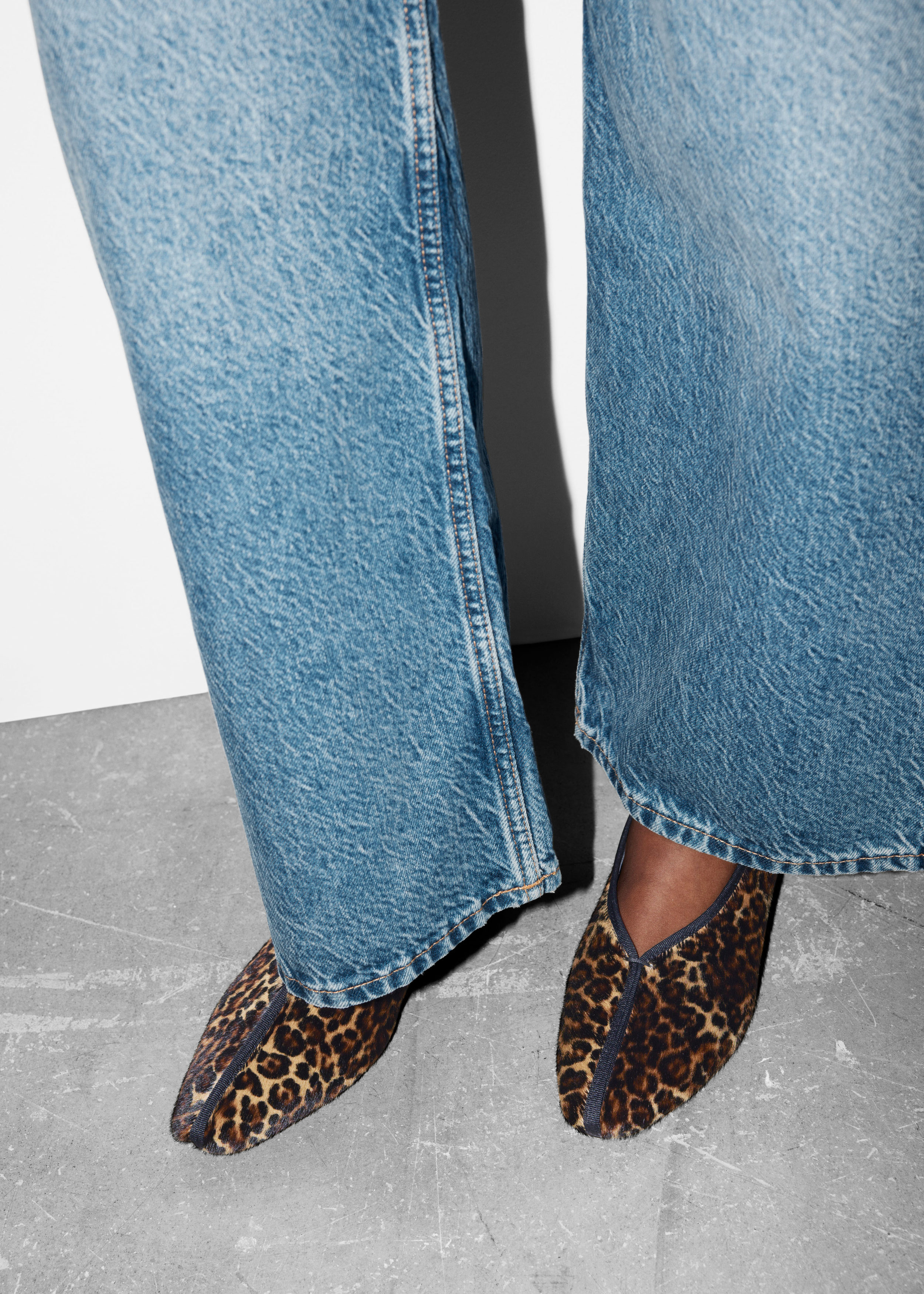 Almond-Toe Ballerina Flats