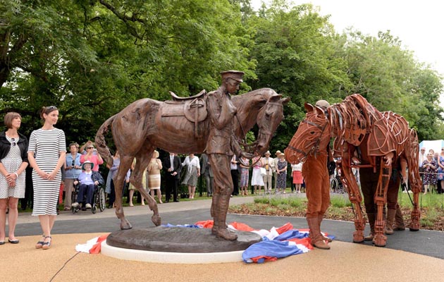 War-Horse-23-small.jpg