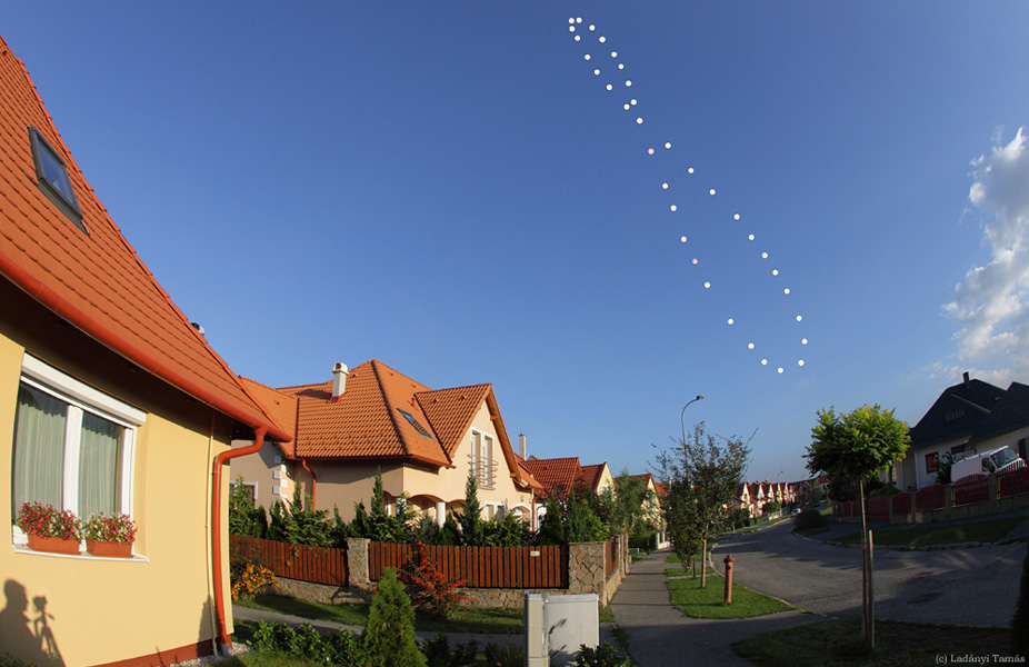 Analemma of 2011-2012