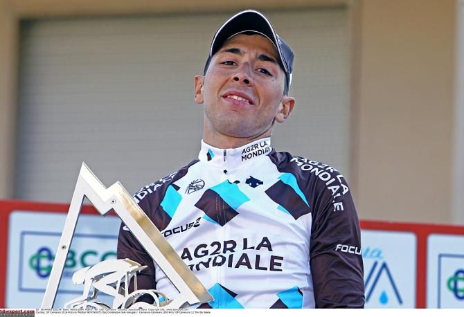 Matteo Montaguti (AG2R-La Mondiale) with the second place trophy