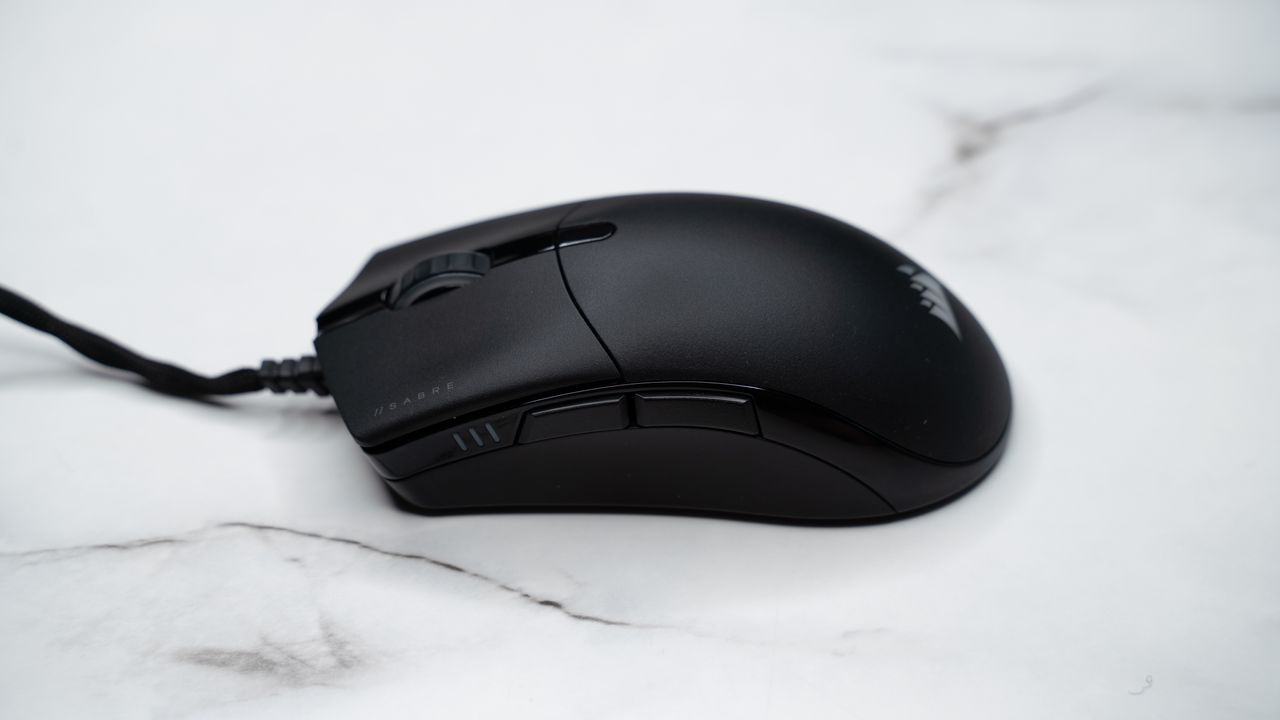 There are six buttons total, all of which are terrific to use.
