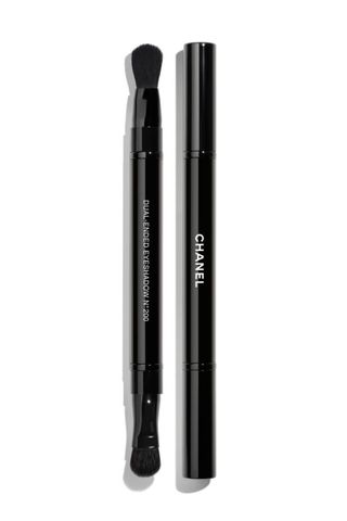 CHANEL Retractable Dual-Ended Eyeshadow Brush – best make-up brushes