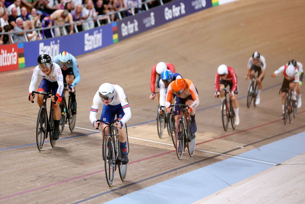 Track World Championships 2023: Men's Scratch race finals on day 1