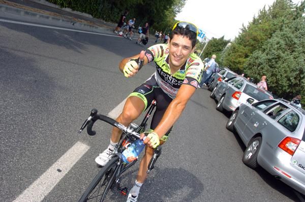 Thumbs up from race winner Oscar Gatto.