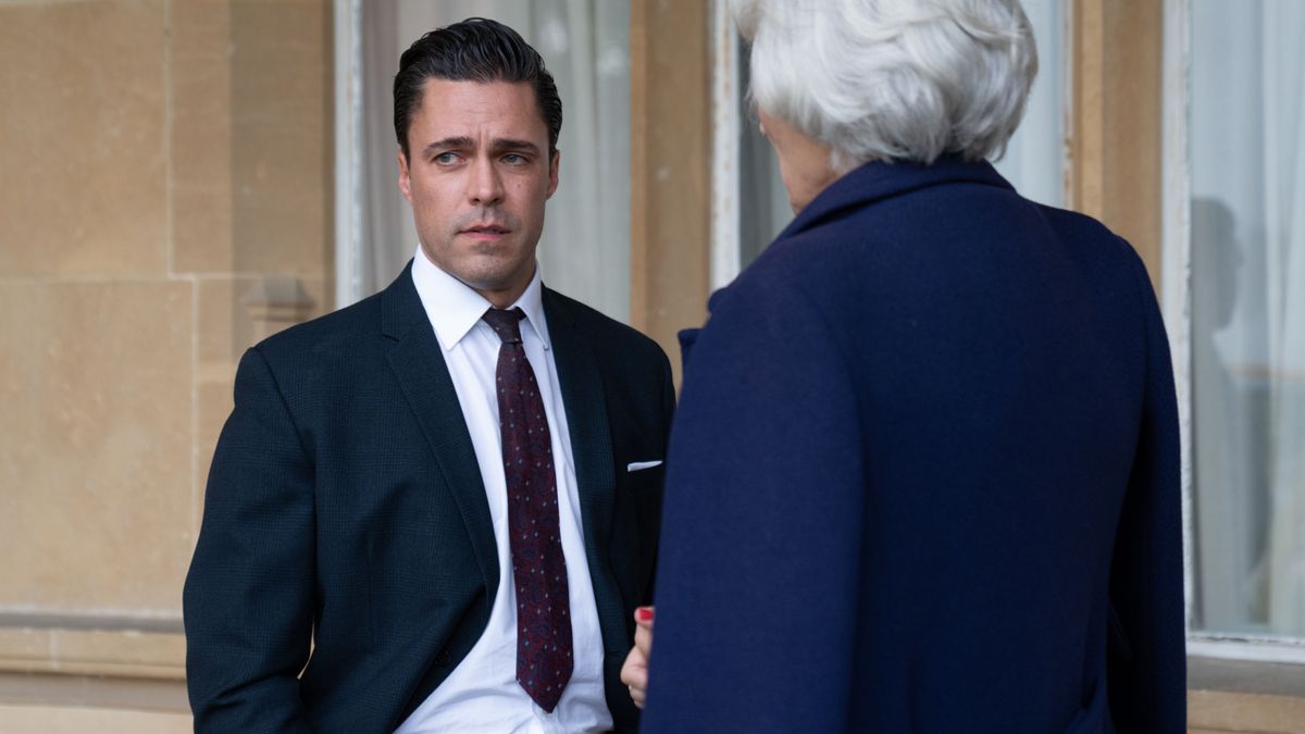 Lady Aylward (TERRY BAMBERGER) Matthew Aylward (OLLY RIX) Call the Midwife season 13 episode 6