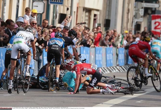 One of the many crashes that occurred on stage 7