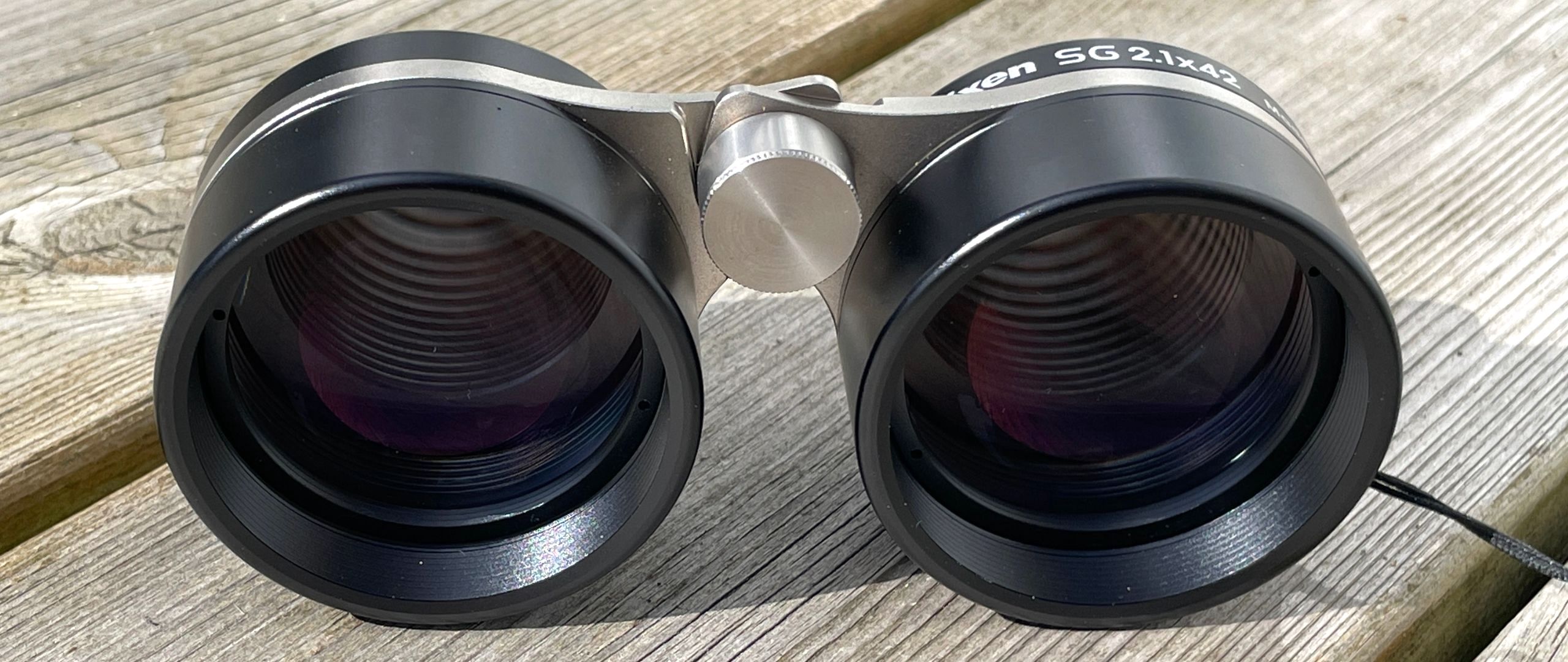 Vixen SG 2.1x42 binoculars review | Digital Camera World