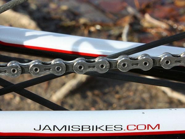 Anthony runs a SRAM PC-1090R chain with perforated side plates and hollow pins.