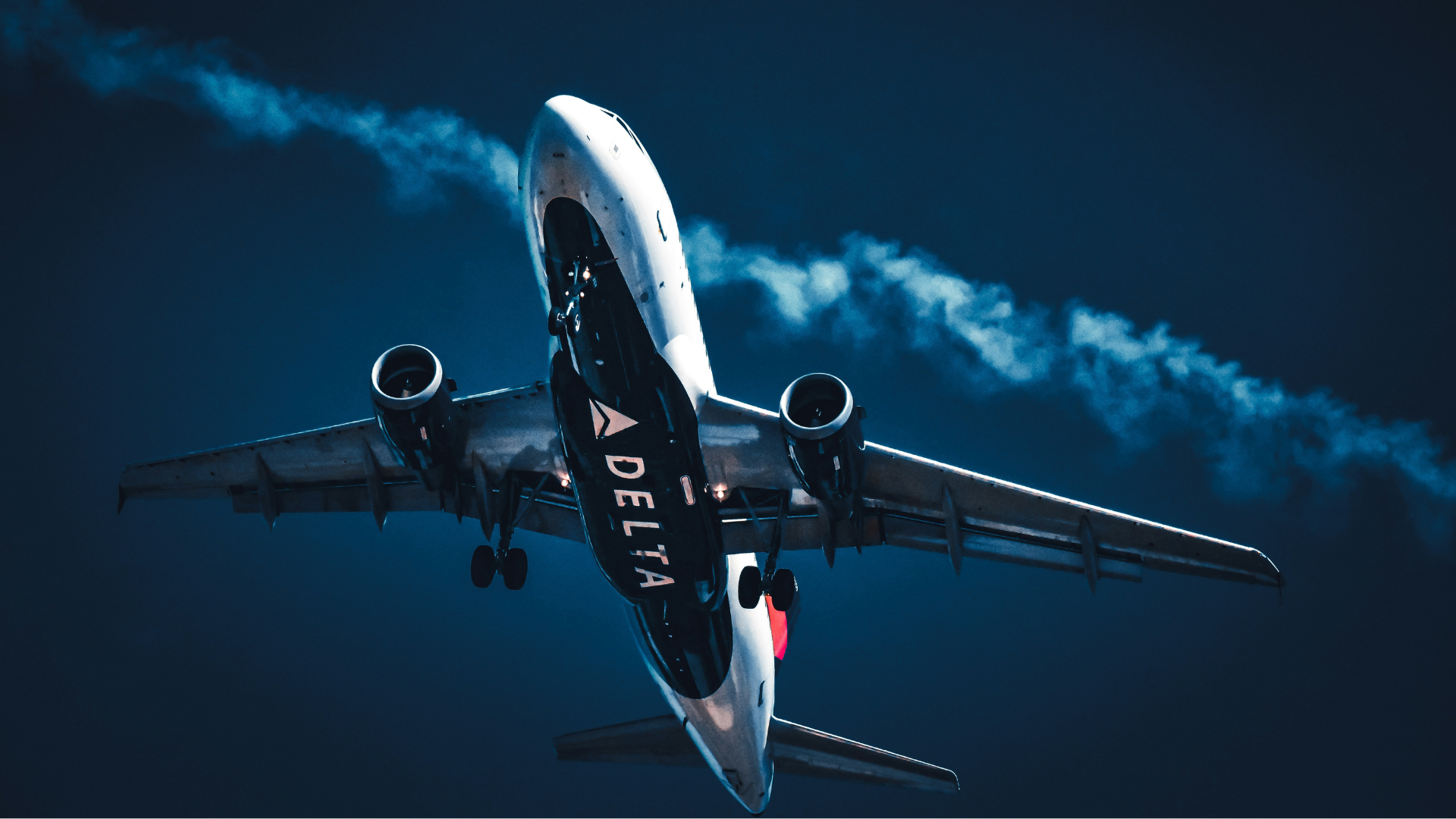 a Delta airliner taking off