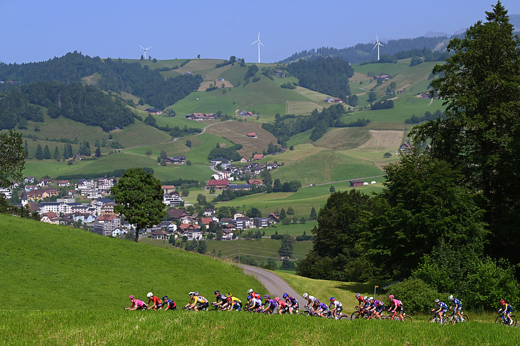 Marlen Reusser of Switzerland and Team Movistar - Yellow Leader Jersey and a general view of the peloton climbing to the Wintermatt (849m) during the 5th Tour de Suisse Women 2025, Stage 2 a 161.7km stage from Gstaad to Oberkirch 1047m / #UCIWWT / on June 13, 2025 in Oberkirch, Switzerland. (Photo by Tim de Waele/Getty Images)