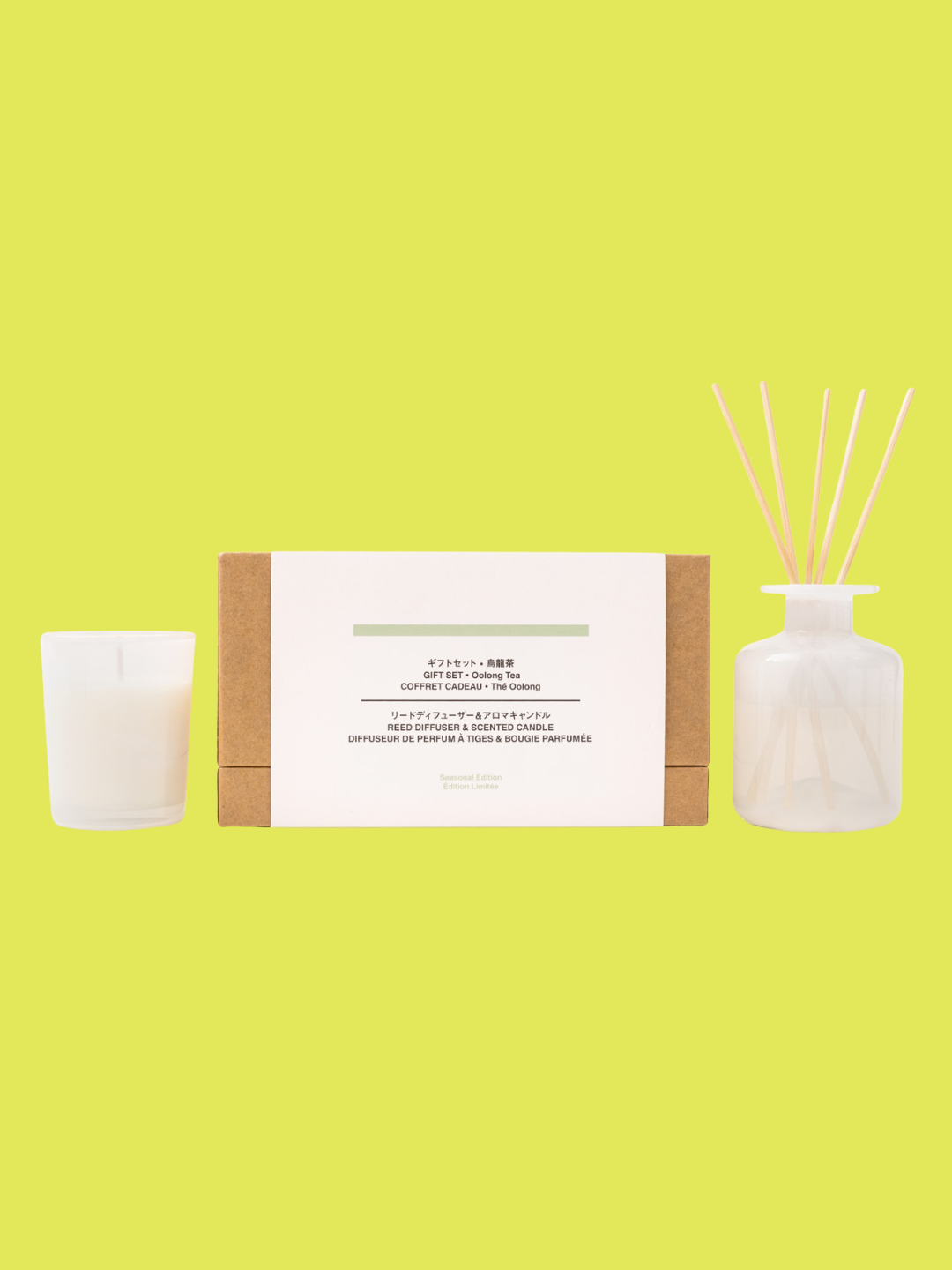 An oolong tea home fragrance set from MUJI, including a candle and a reed diffuser
