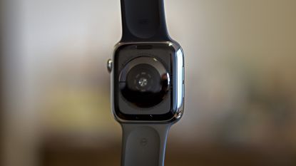 Apple Watch 4 wrist ID