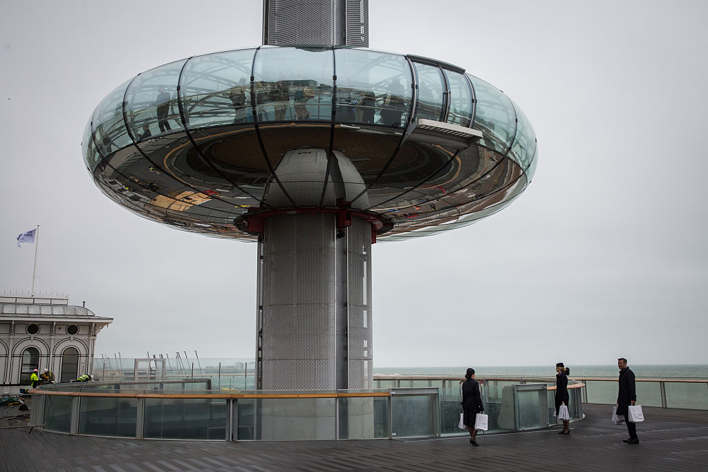 Brighton's i360 tower: Futuristic 'vertical pier' or ...