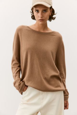 Fine-Knit Cashmere Sweater