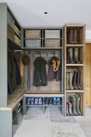 bespoke mudroom with cubes, bench and hooks