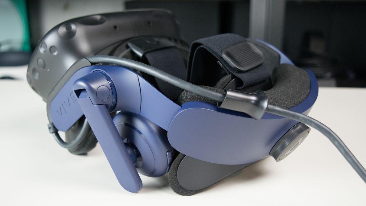 HTC Vive Pro 2