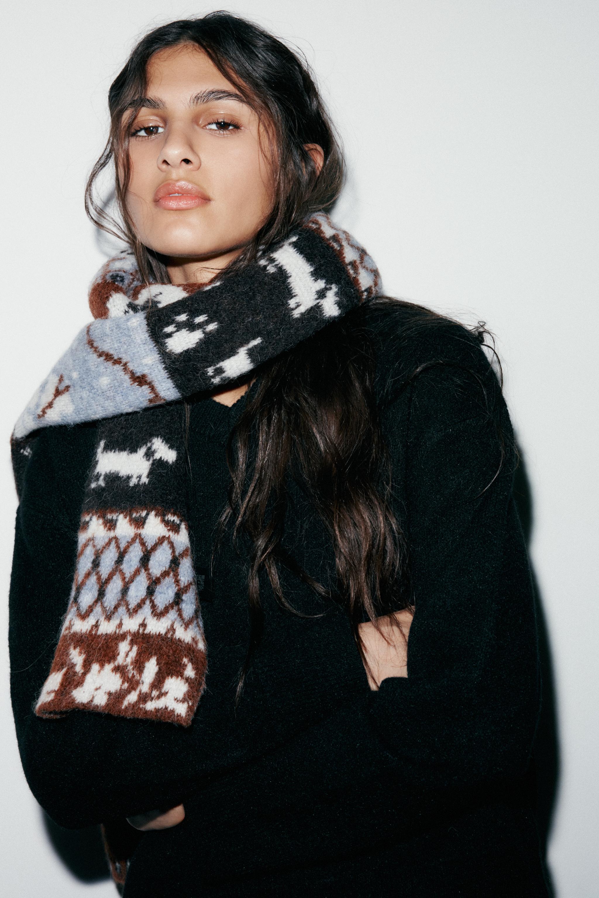 ZARA Printed Knit Scarf
