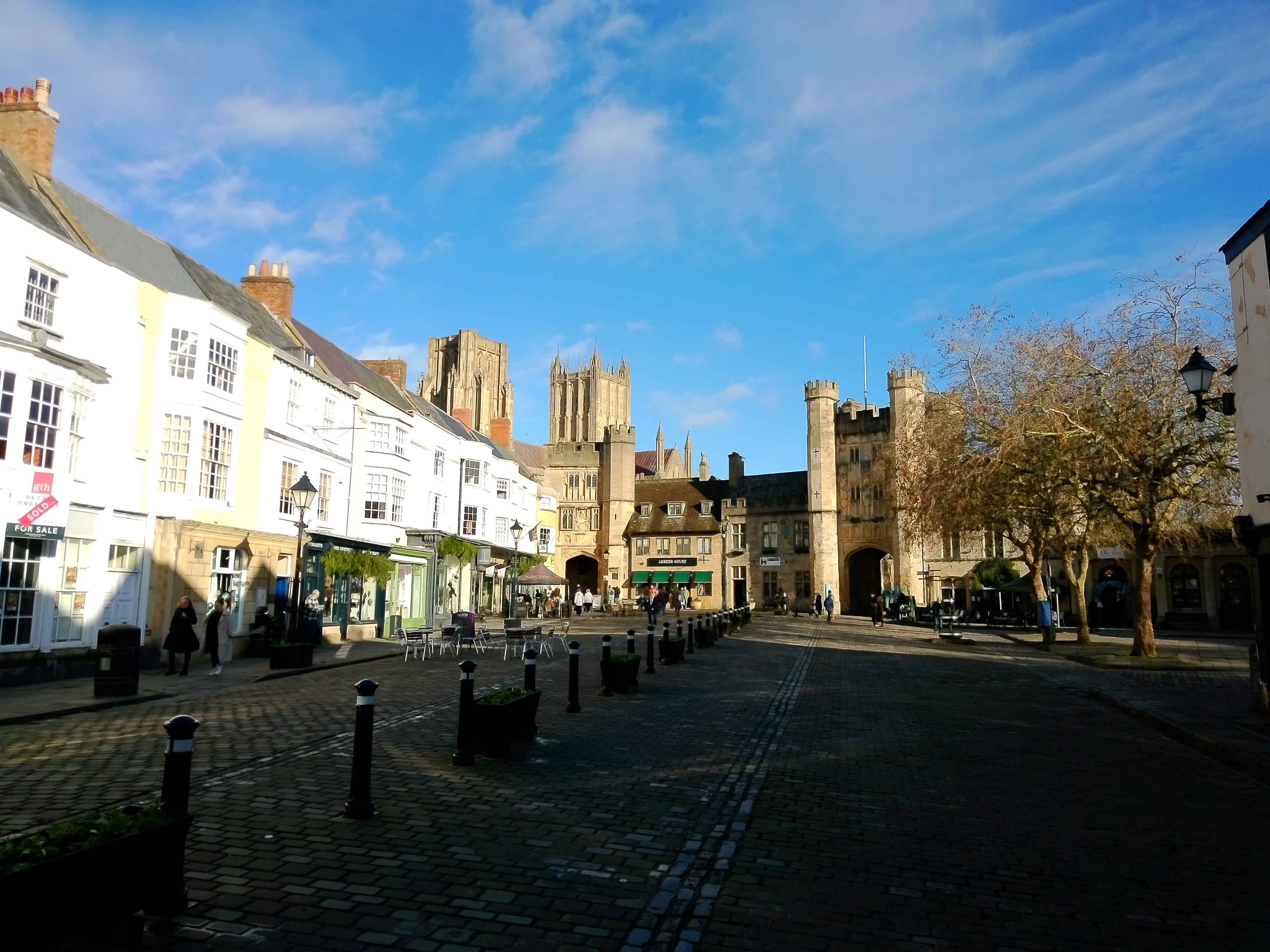 Yashica City 300 example shot