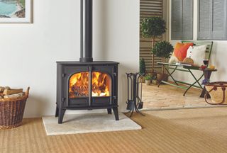 Stockton log burning stove in matt black from Stovax