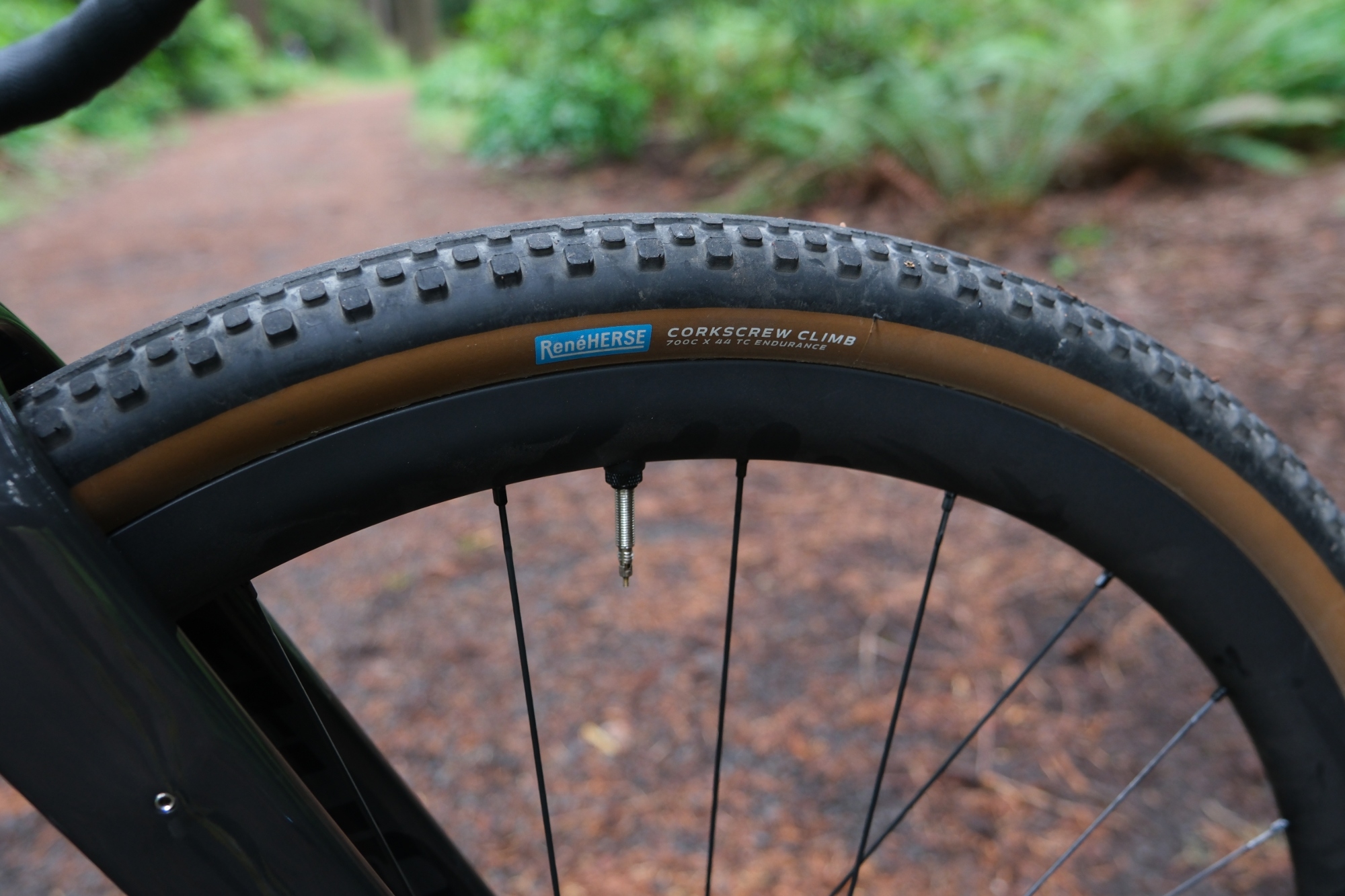RH Corkscrew Climb TC gravel tyre