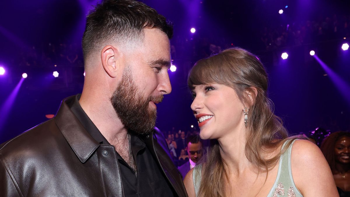 Confirmed! These 3 Brands Designed Taylor Swift's Wedding Dress, Shoes, and Jewelry