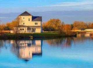 Grand Hampton on Summer Lake, Cotswolds