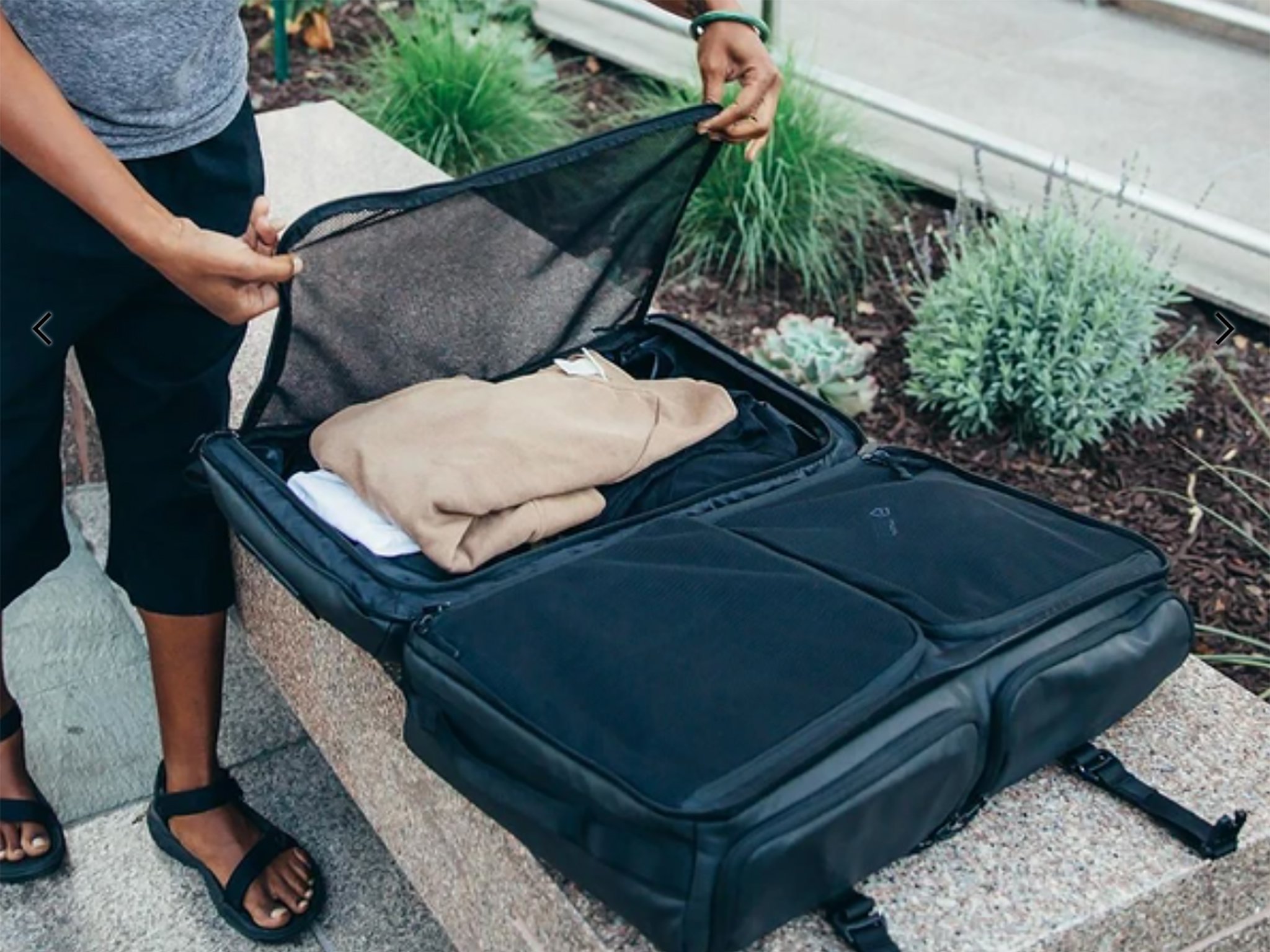 JTRVW Luggage Bags for Travel Lightweight Large Capacity Portable Duffel Bag for Men & Women Skiing Sport Travel Duffel Bag Backpack