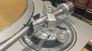 Technics SL-1300G turntable detail of tonearm