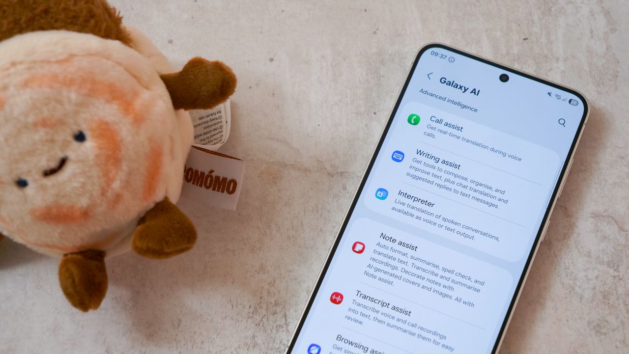 A photo of the Samsung Galaxy S25 FE